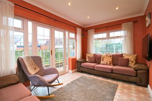 Photo 10- click for photo gallery